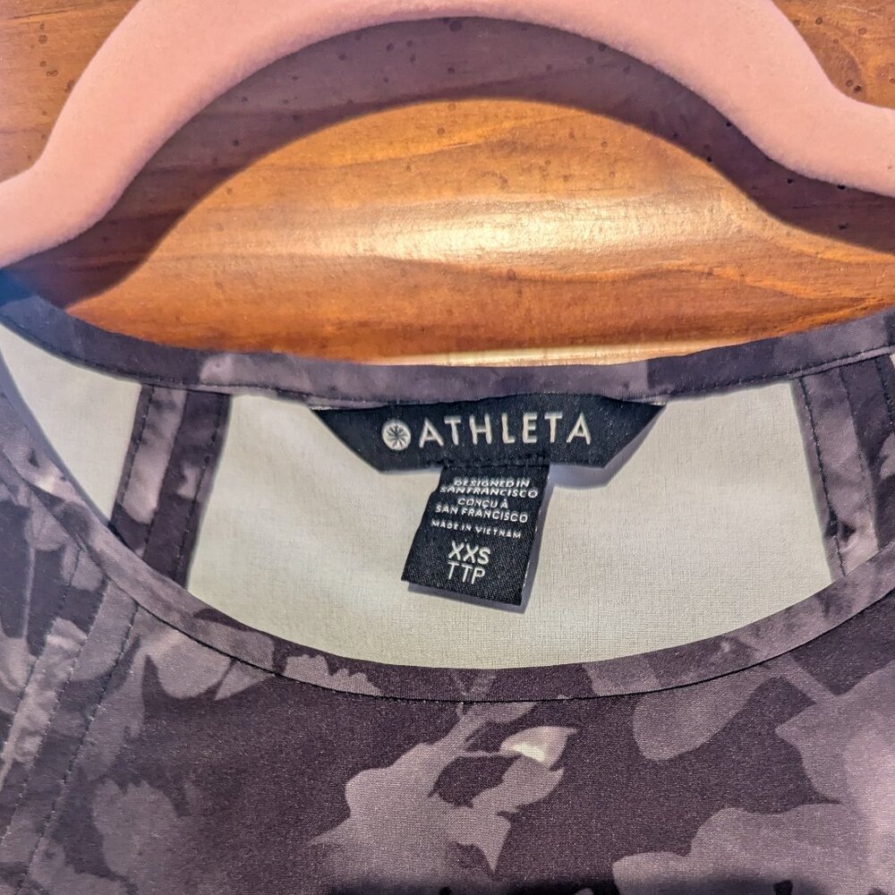 Athleta Lumen Zephyr Refined Tank Top Size XXS - Picture 2 of 6